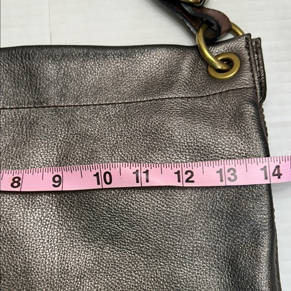 FOSSIL MADDOX EXPLORER HOBO METALLIC GRAY LEATHER SHOULDER BAG - Picture 15 of 16